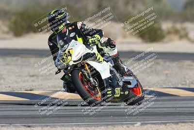 media/Oct-30-2025-Racers Edge (Thu) [[dabbdaf680]]/2-A Group/Session 2 (Turn 5)/